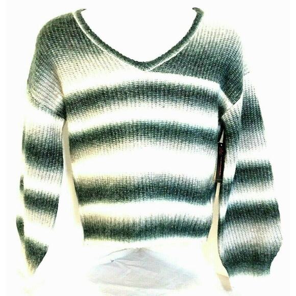 No Boundaries Size L 11-13 Pullover Sweater COLOR Green/White NWT - Picture 1 of 8
